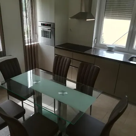 Balatinus Apartmanhaz Siofok Exterior photo