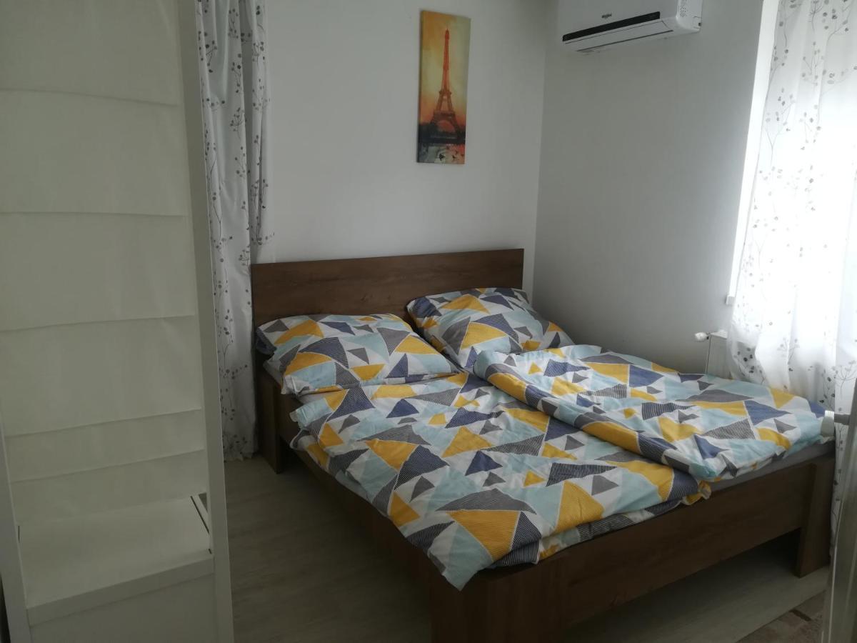Apartment Balatinus Apartmanhaz *