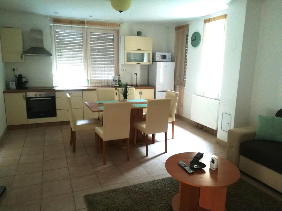 Balatinus Apartmanhaz Apartment Siofok