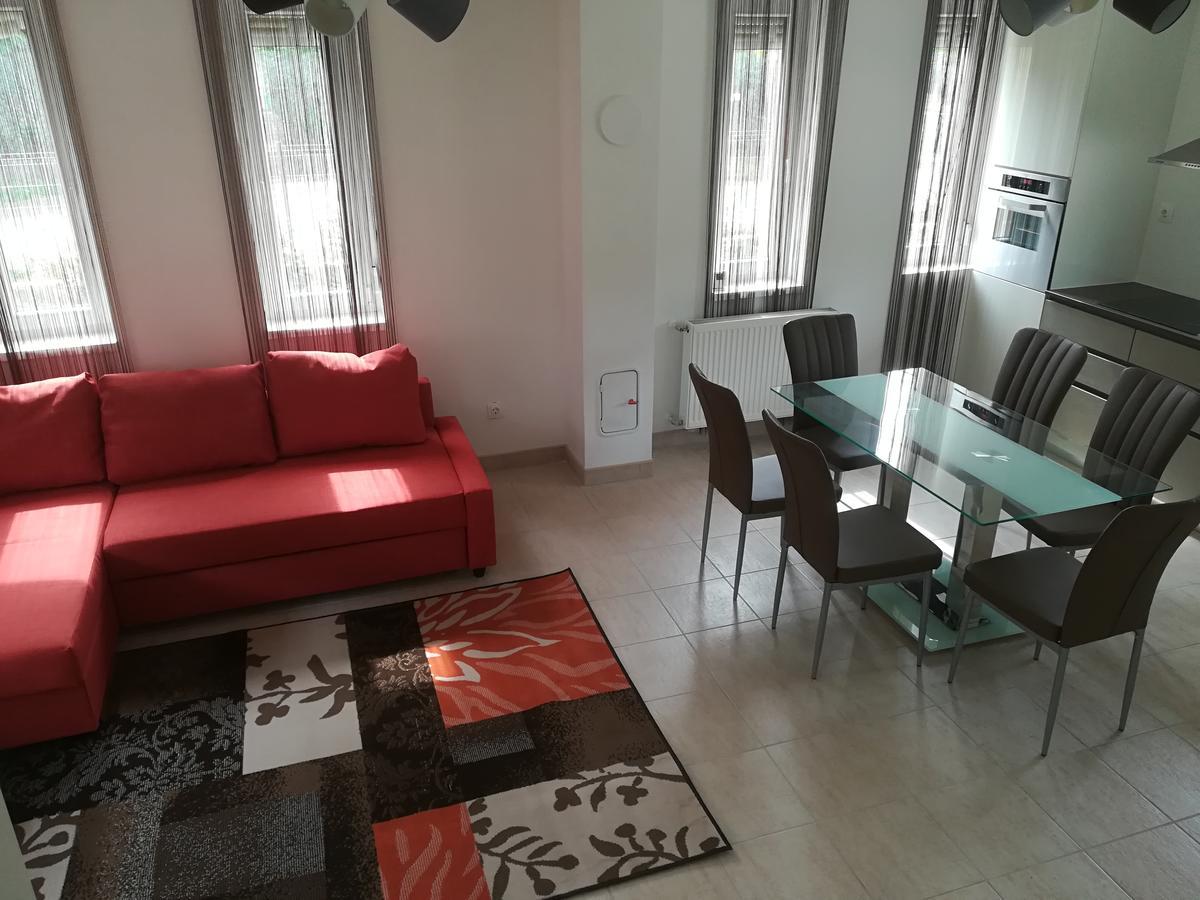 Apartment Balatinus Apartmanhaz *